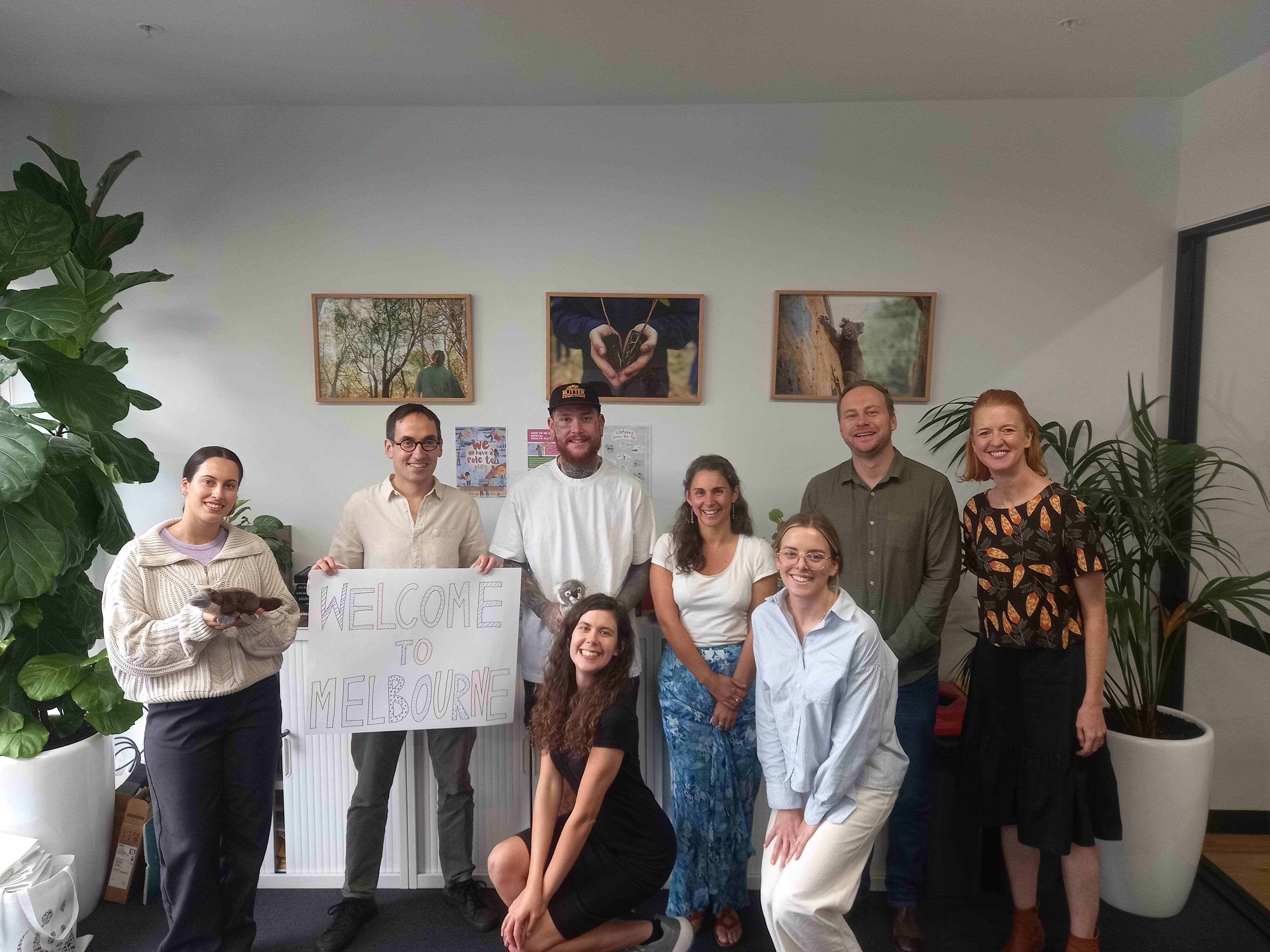 img_dominic_pinfield_with_WWF_staff
