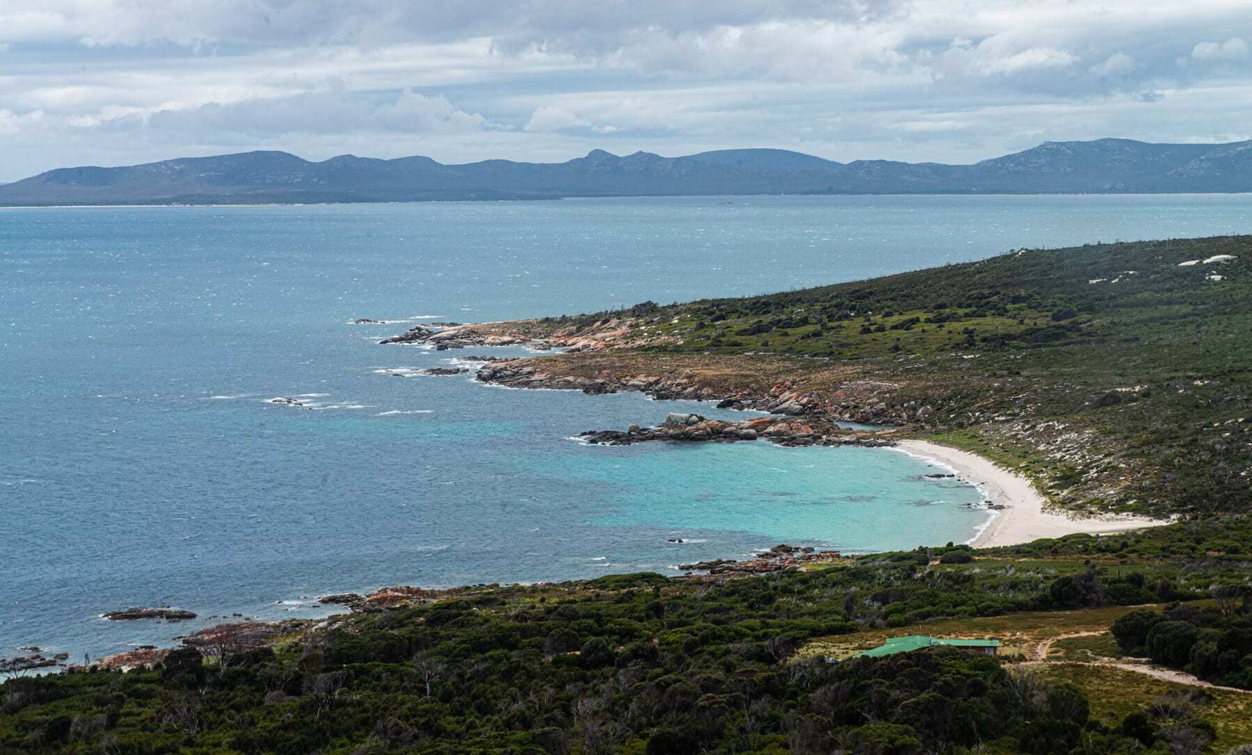 A 2014 bushfire destroyed 98% of Lungtalanana’s vegetation.