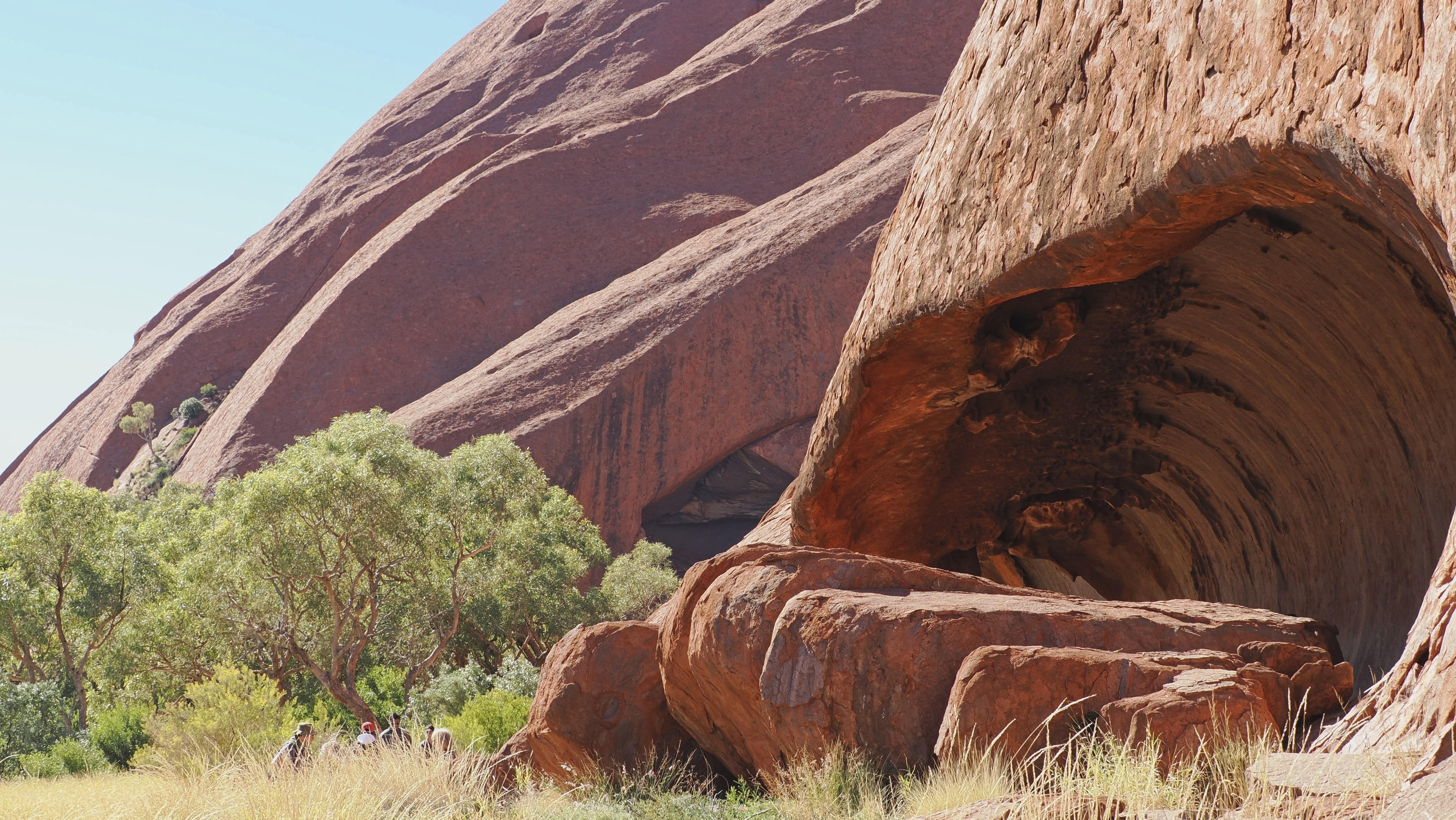 img_Brendens_blog_Larapinta_Uluru2