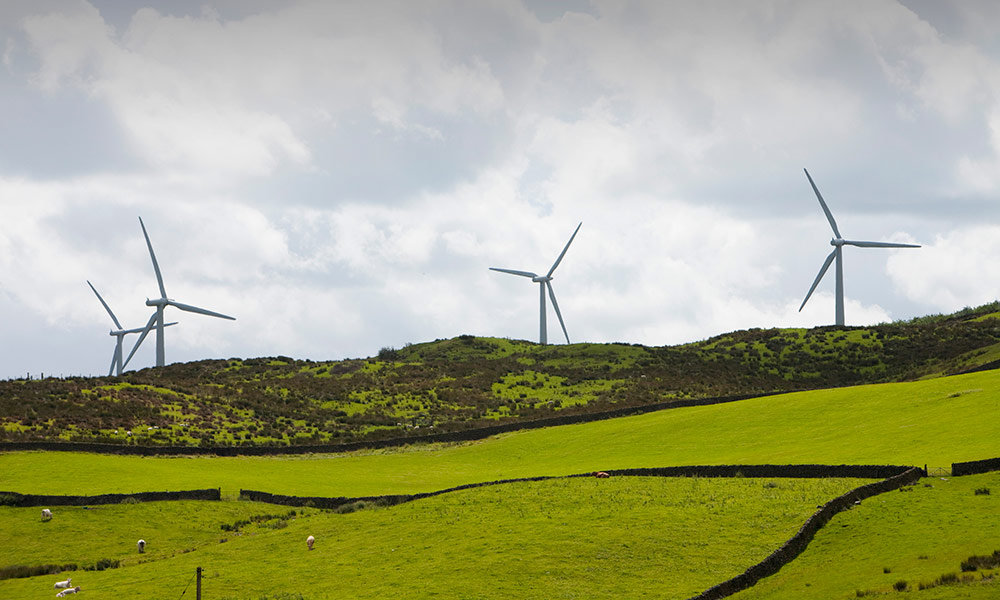 Wind turbines at Lambrigg wind farm, owned by Npower, near Sedburgh, Cumbria, UK.