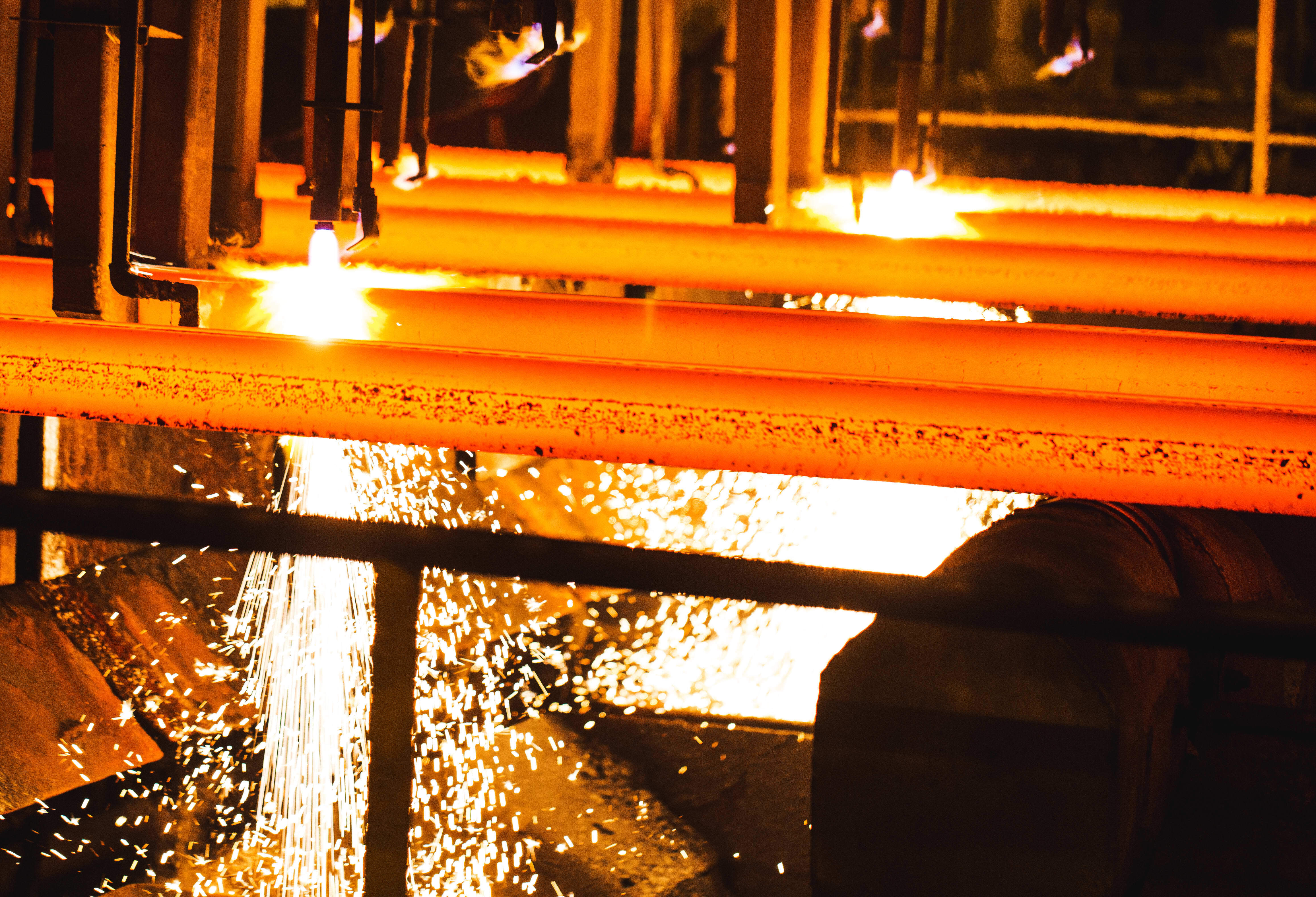 img-steel-making